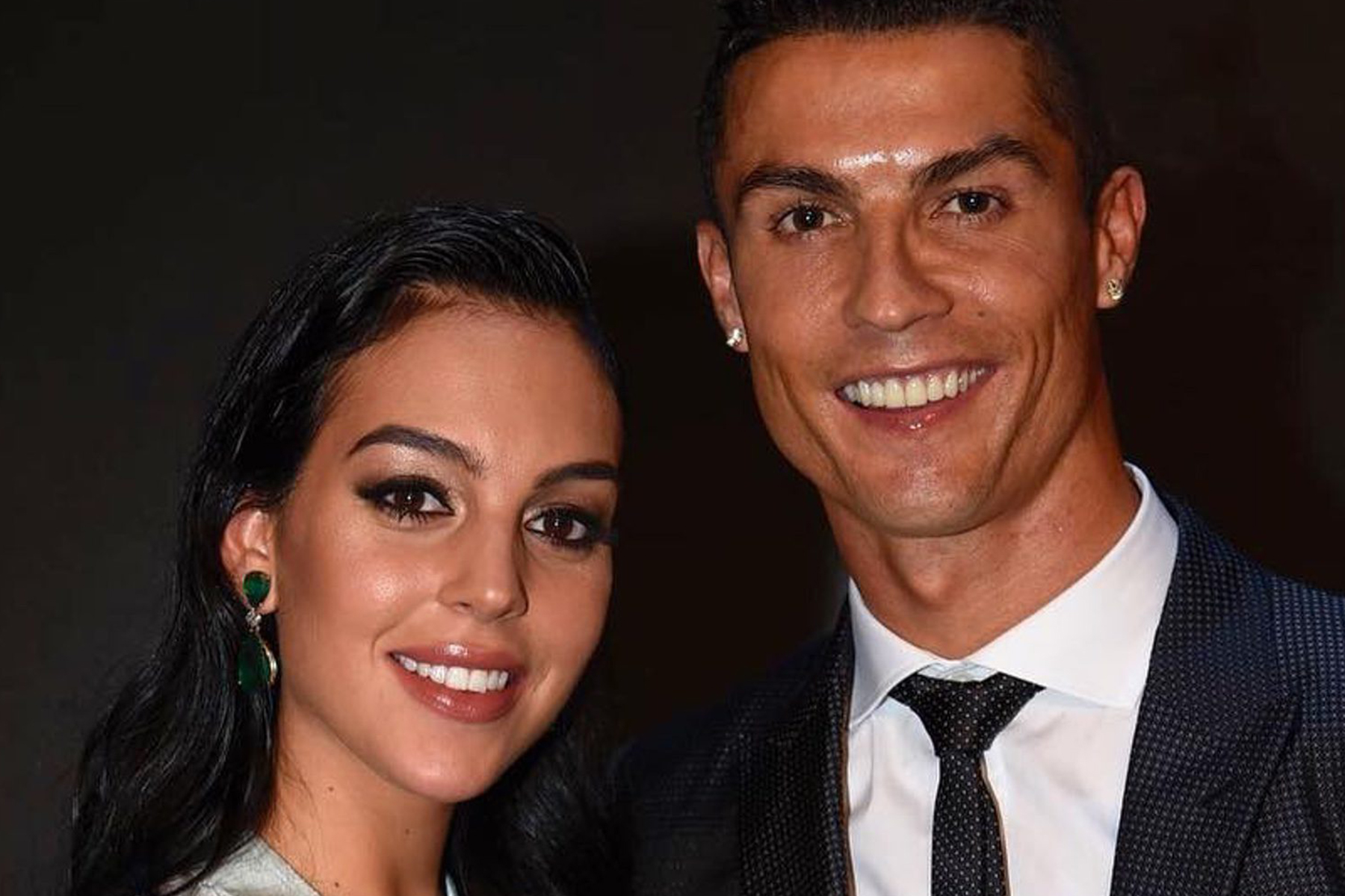 Cristiano Ronaldo le pide matrimonio a Georgina 