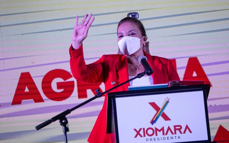 Xiomara Castro lidera intención de voto en Honduras